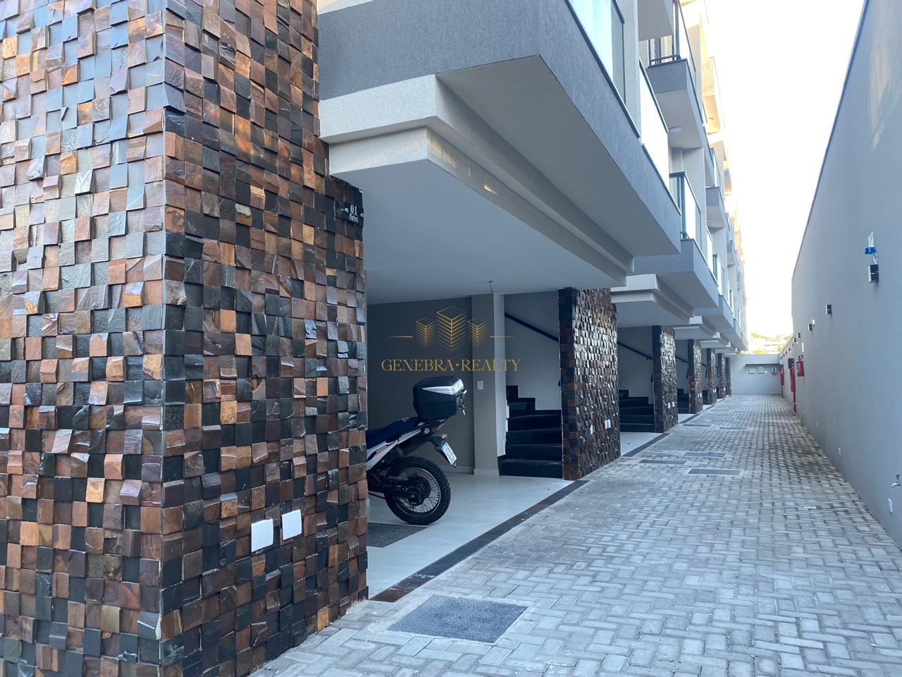 Casa em condomínio fechado - VL. Formosa