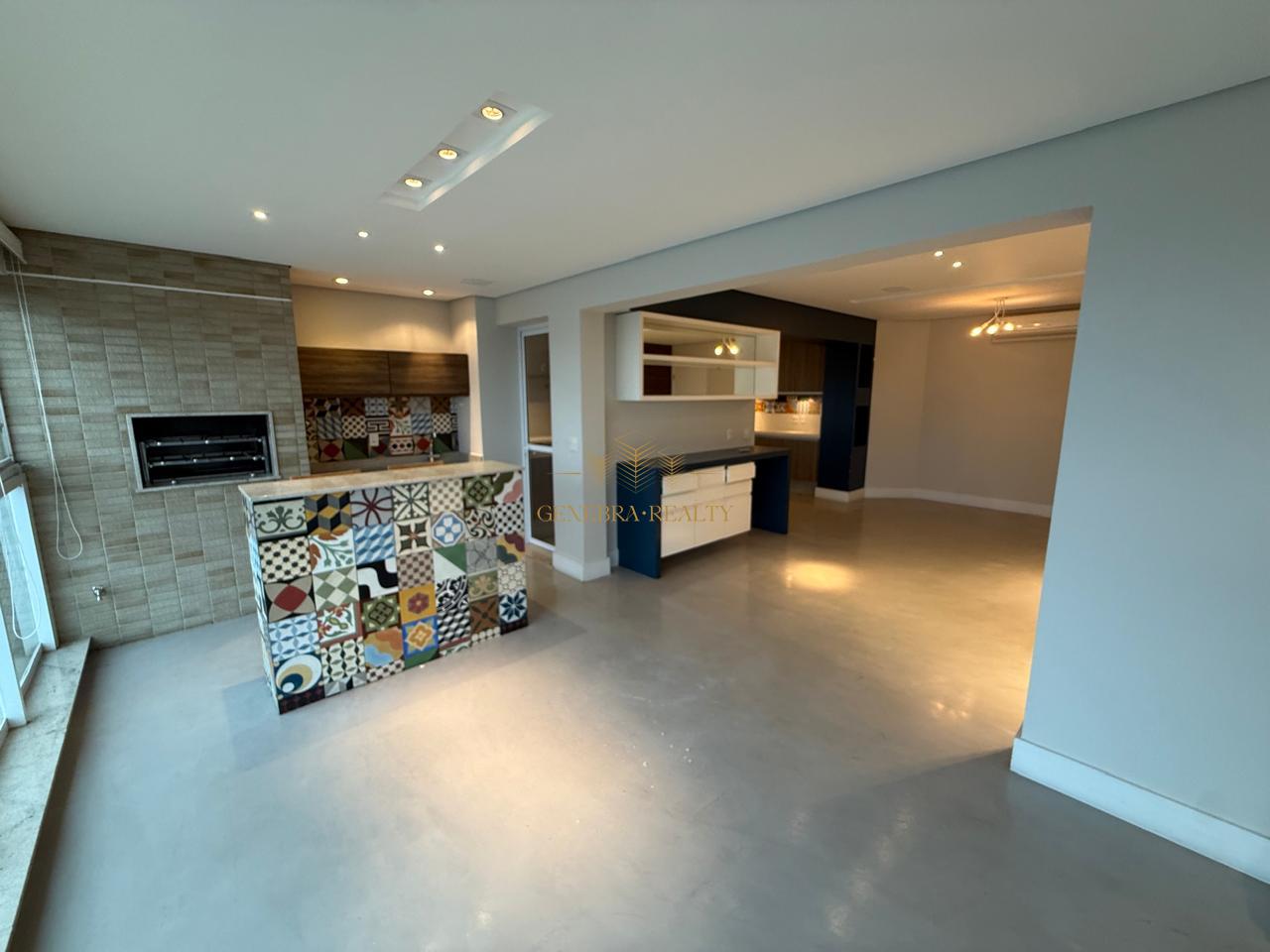 Apartamento - Cond. Plaza Mayor